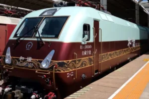 Юбилейный поезд Golden Eagle Luxury Trains